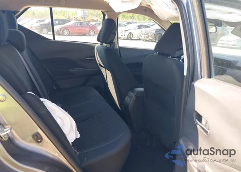 2023 Nissan Kicks Sv Xtronic Cvt z USA, uszkodzony, nr VIN 3N1CP5CV8PL566338